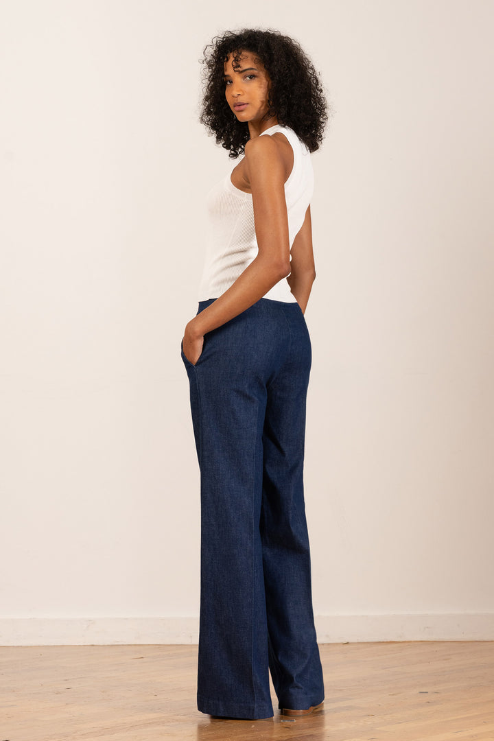 CARLA Love Denim