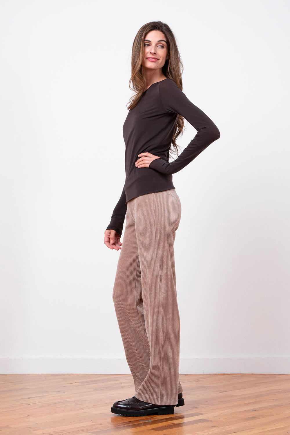 FLAVIA Corduroy Cappuccino - AVENUE MONTAIGNE