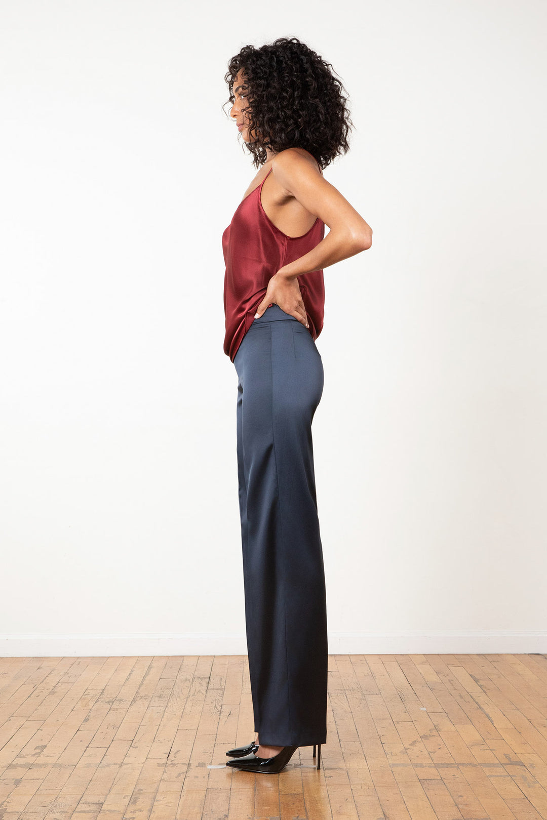 FLAVIA Satin Navy