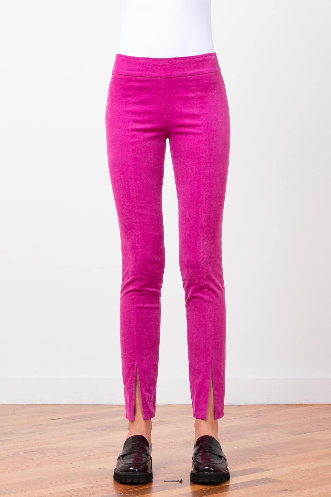 MAX Fine Corduroy Fuchsia