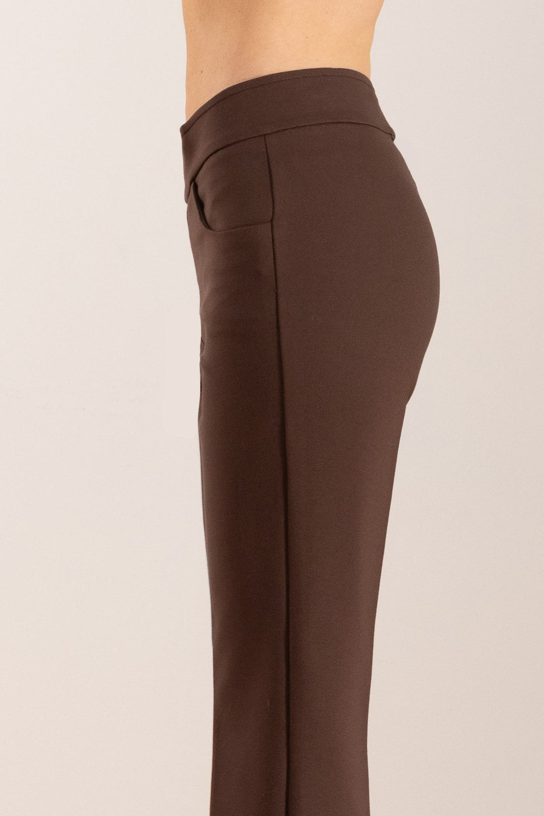 THEO 4-Way Stretch Brown