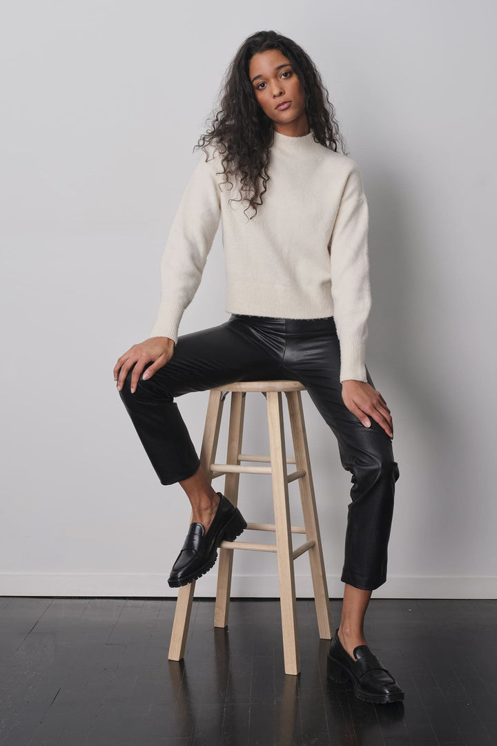EDITH Vegan Leather Black - AVENUE MONTAIGNE