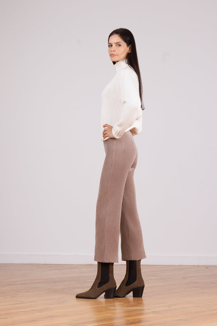 ALEX Corduroy Cappuccino