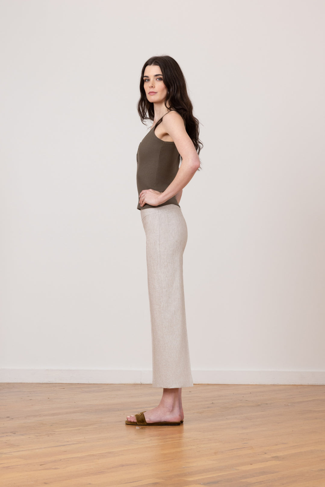 ALEX Linen Stripes Hairline Mushroom - AVENUE MONTAIGNE 