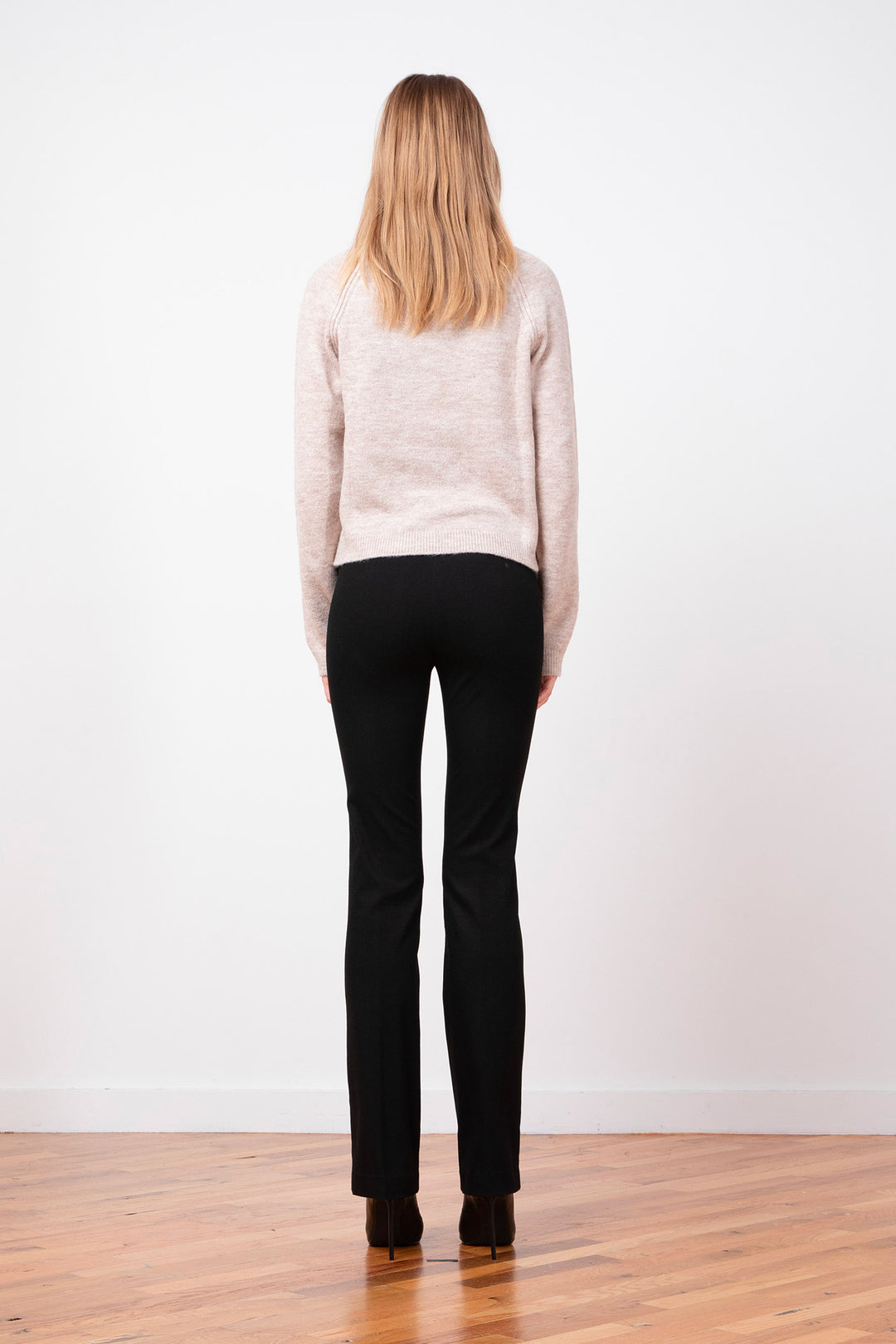 BECCA Flannel Black - AVENUE MONTAIGNE 