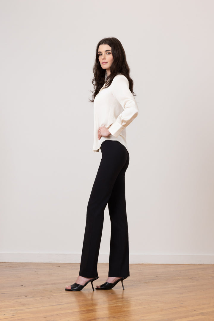 BECCA Signature Black Summer - AVENUE MONTAIGNE 