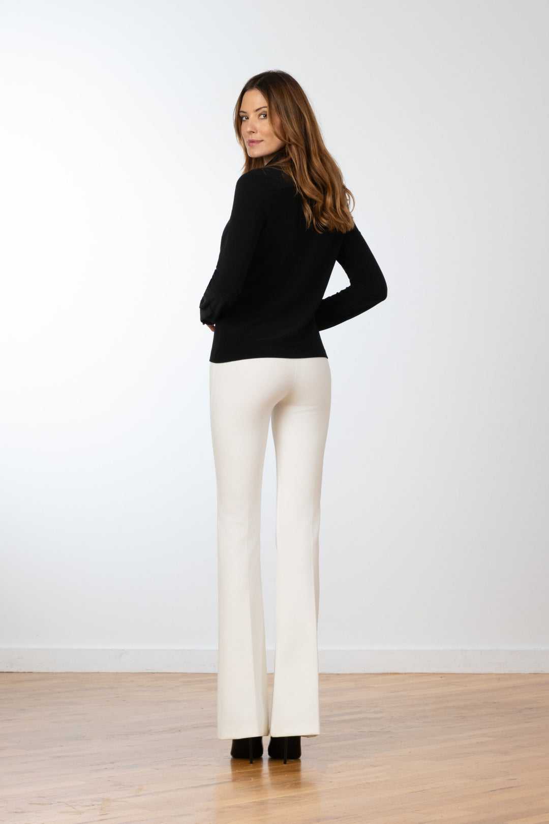 BELLINI 4-Way Stretch White