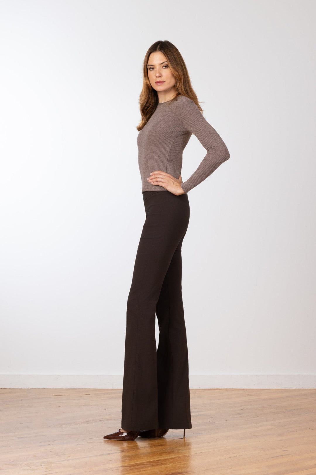 BELLINI Signature Brown - AVENUE MONTAIGNE 