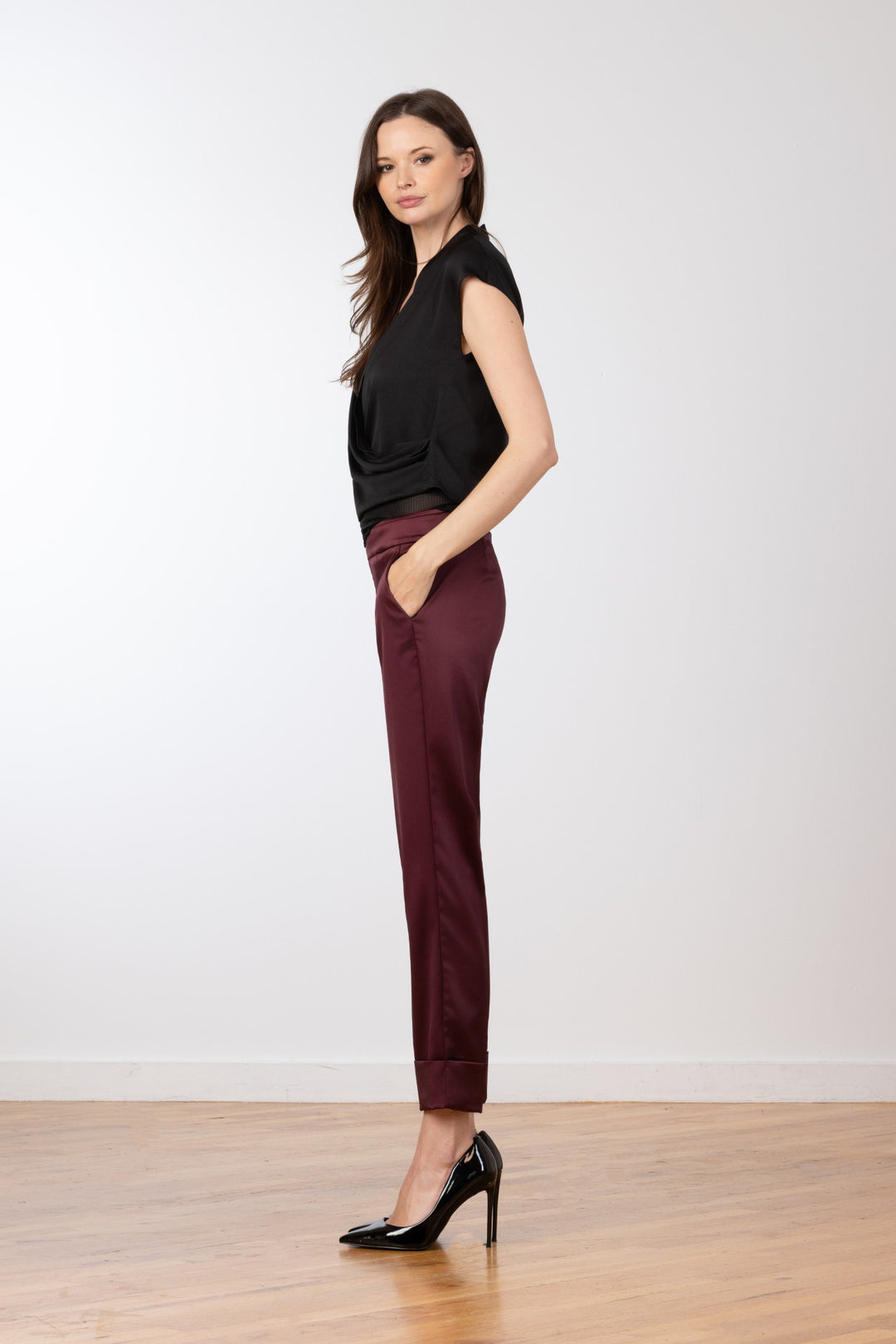 BEN Satin Scarlet