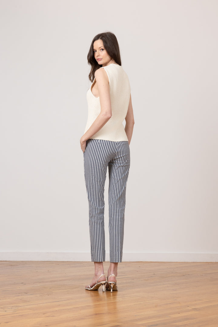 BEN Bistro Denim - AVENUE MONTAIGNE 