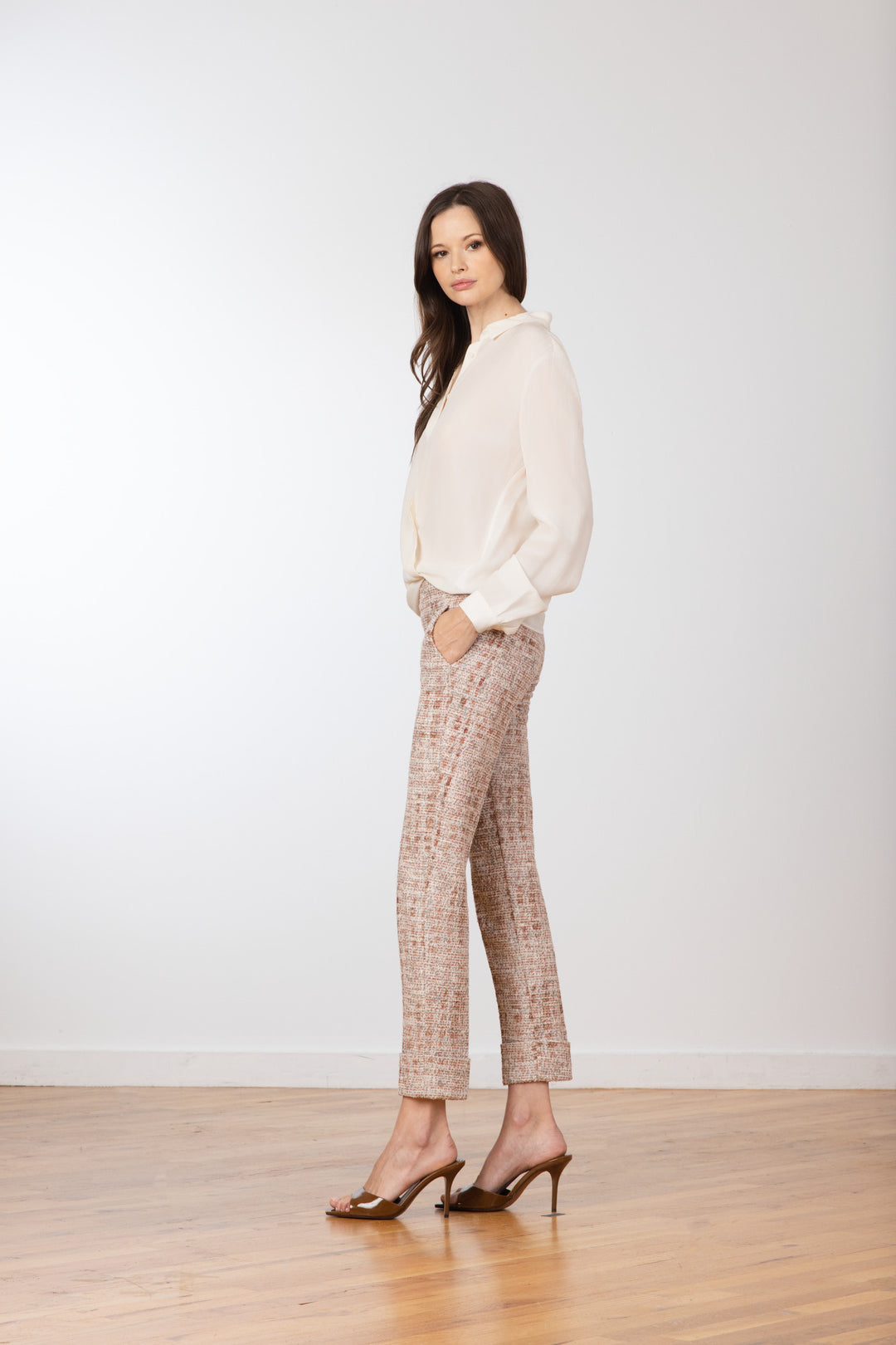 BEN Whisper - AVENUE MONTAIGNE 