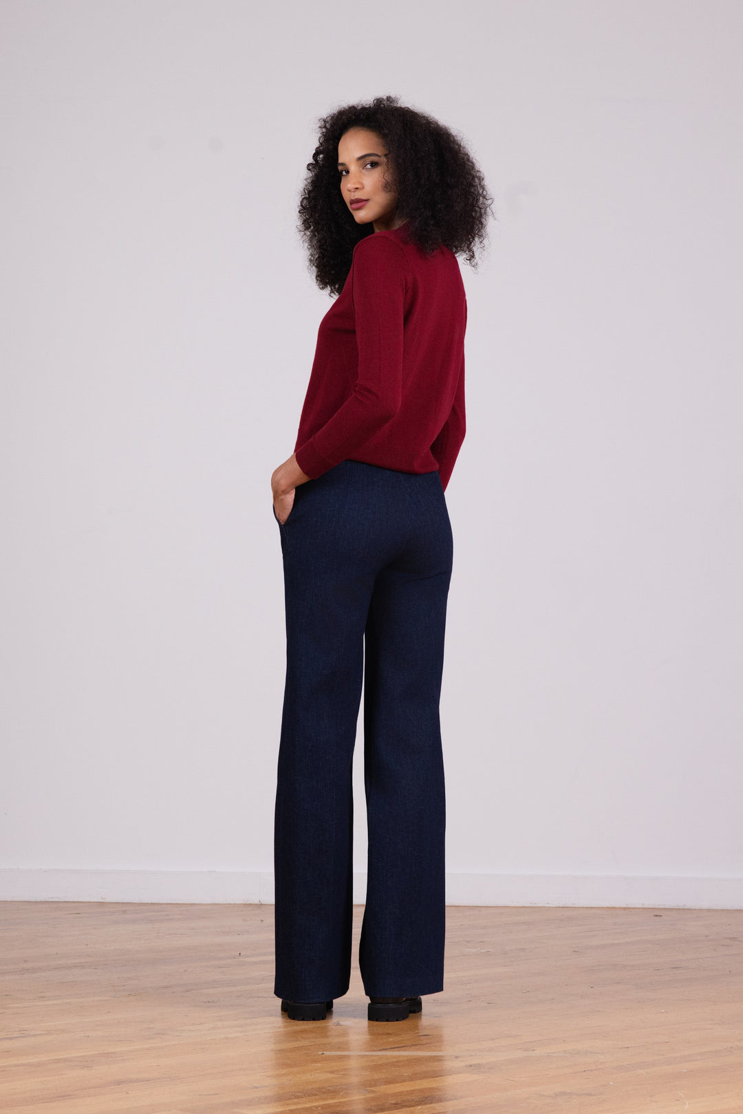 CARLA Dark Denim