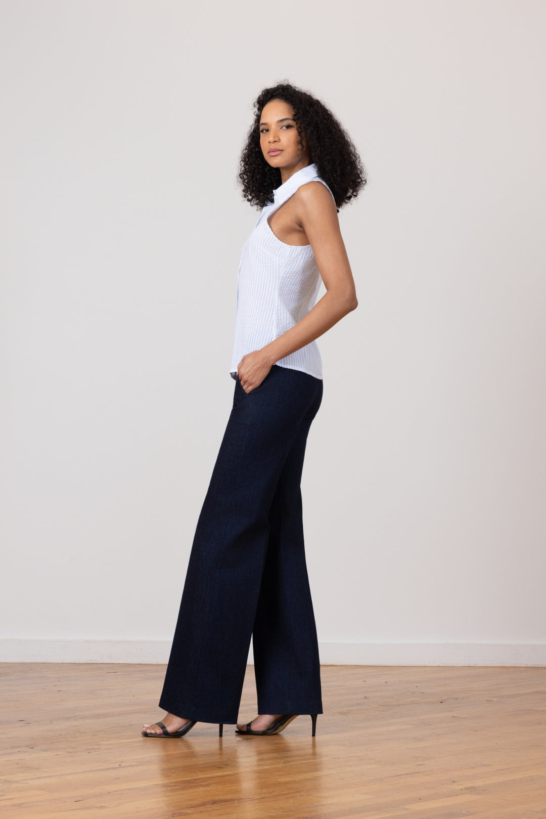 CARLA Dark Denim Summer - AVENUE MONTAIGNE 
