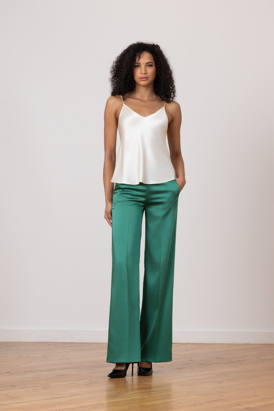 CARLA Satin Green - AVENUE MONTAIGNE 