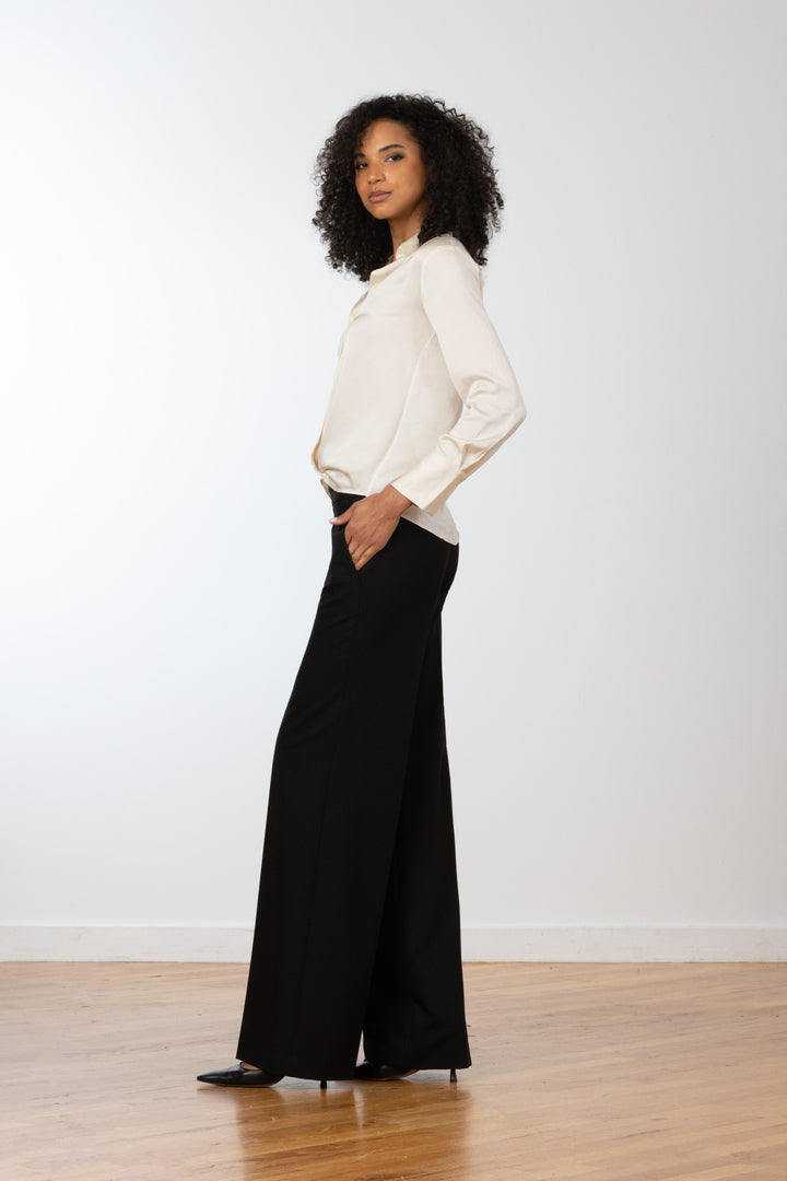 CARLA Tropical Black
