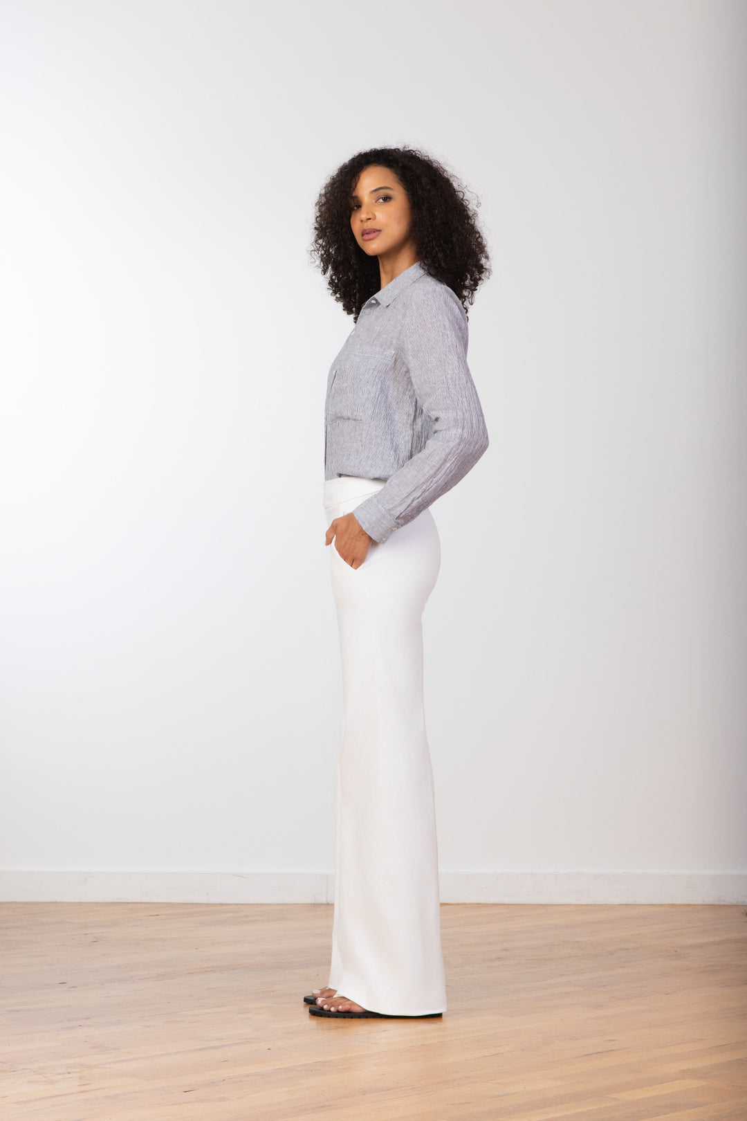 CARLA White Denim - AVENUE MONTAIGNE 
