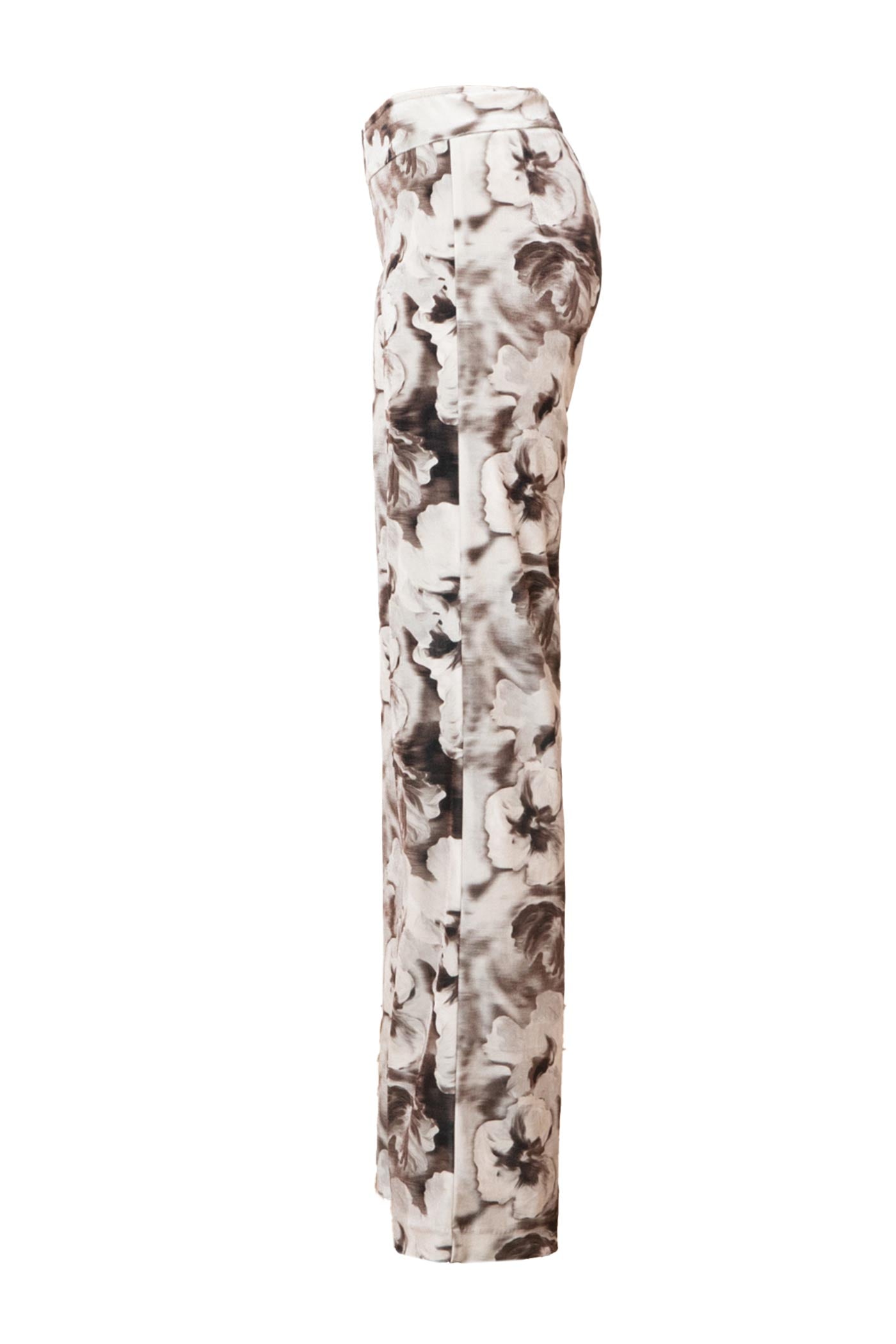 FLAVIA Autumn – AVENUE MONTAIGNE