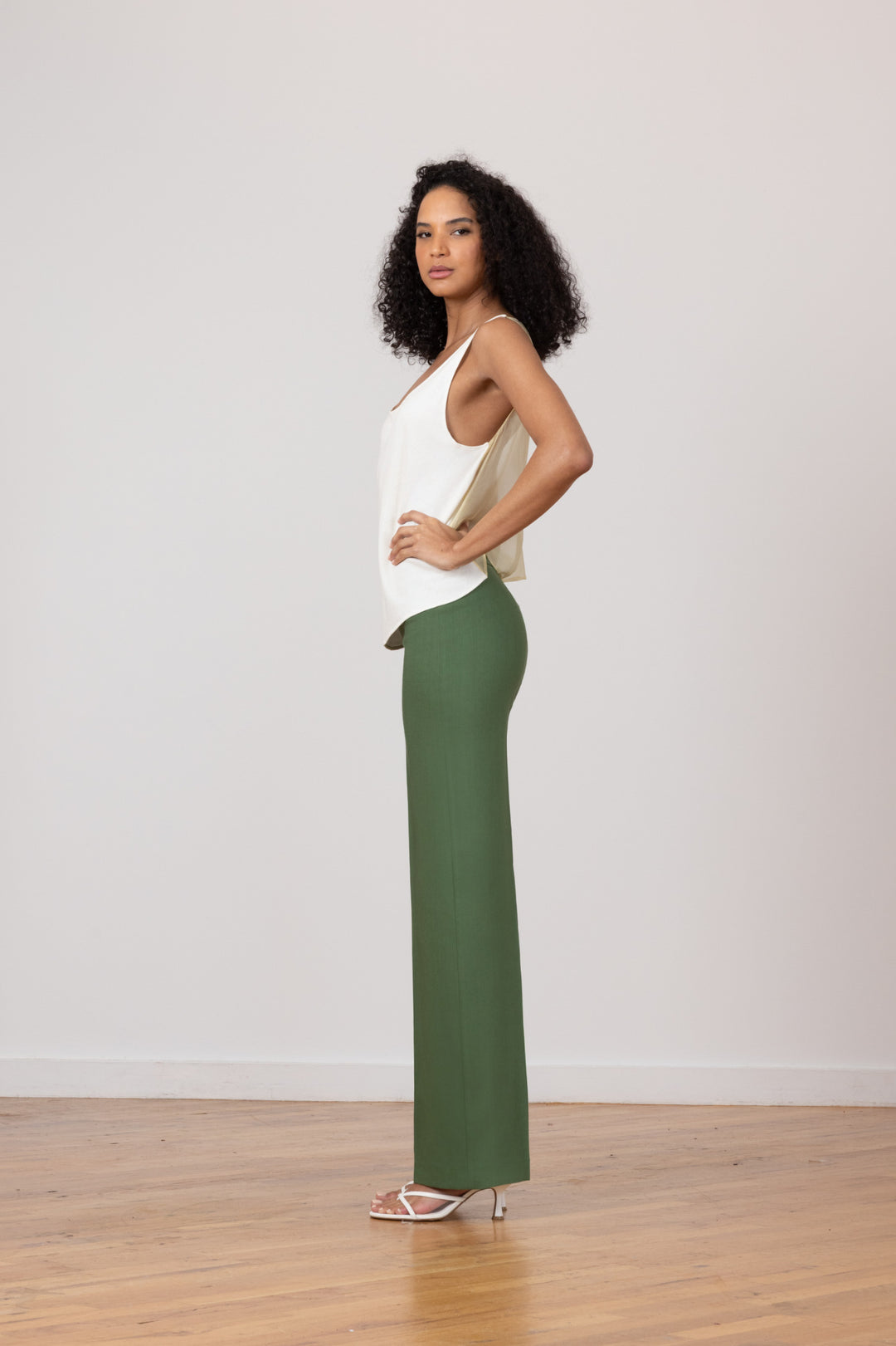 FLAVIA Linen Verde - AVENUE MONTAIGNE 