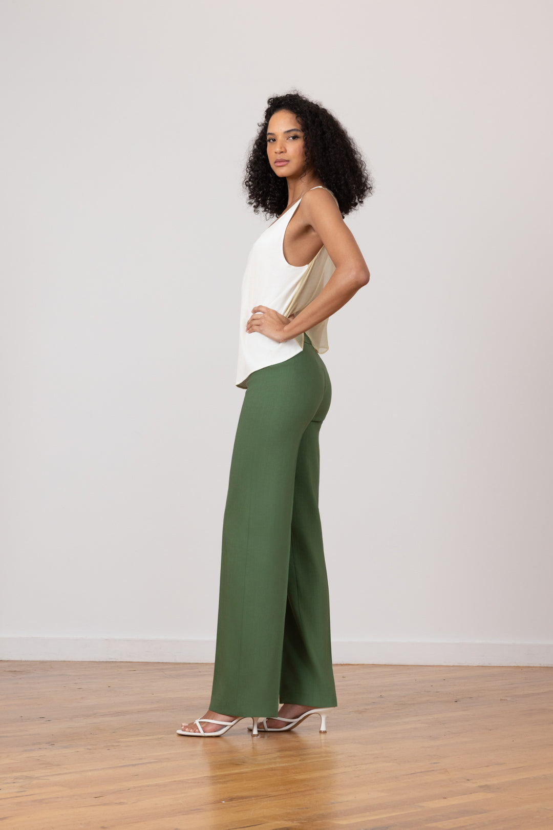 FLAVIA Linen Verde - AVENUE MONTAIGNE 