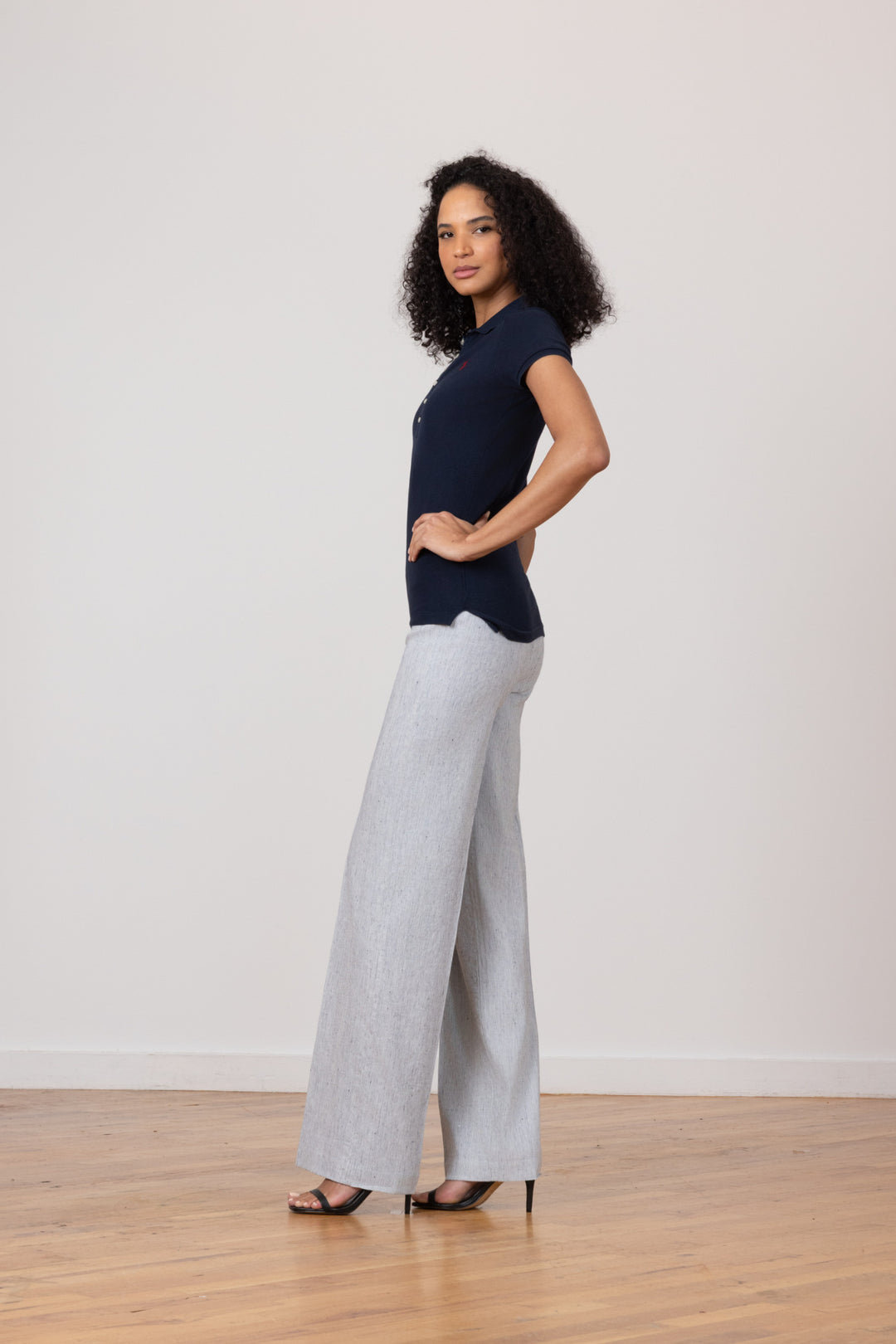 FLAVIA Linen Stripes Blue - AVENUE MONTAIGNE 