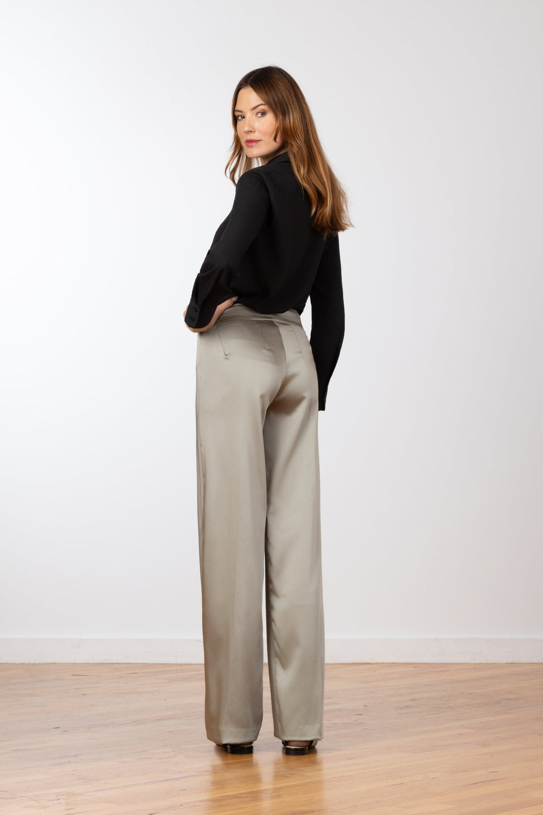 FLAVIA Satin Olive Green