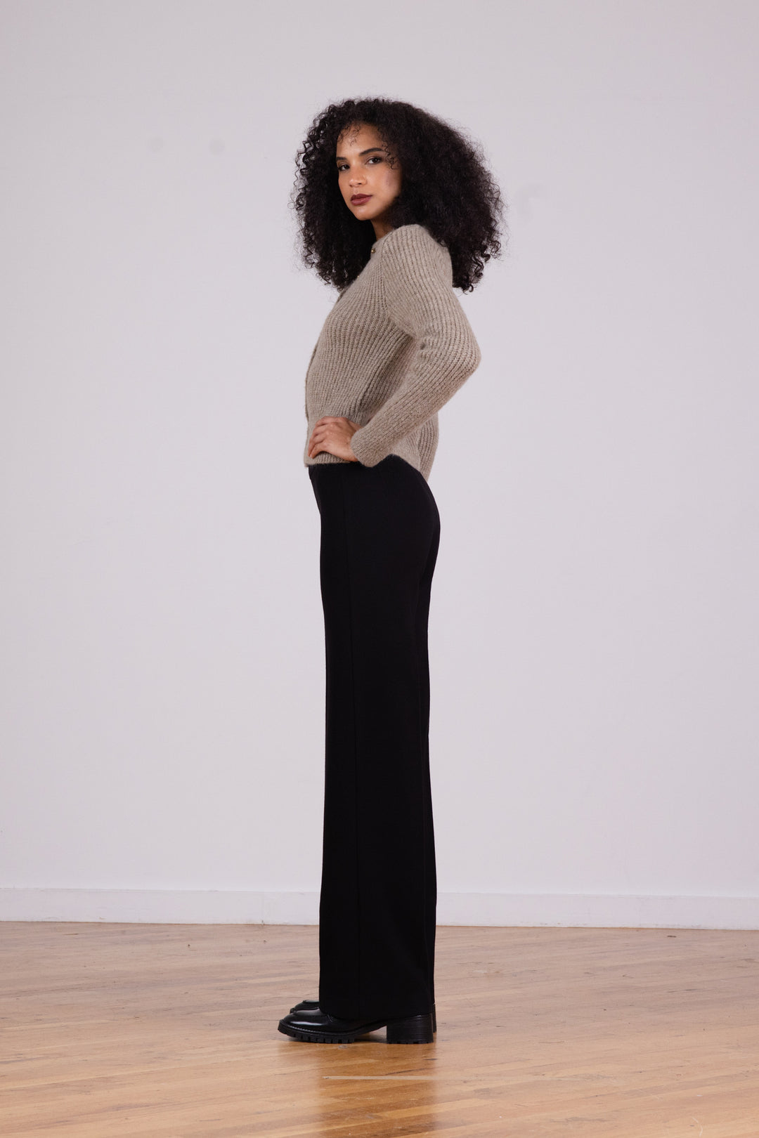 FLAVIA Cozy Black