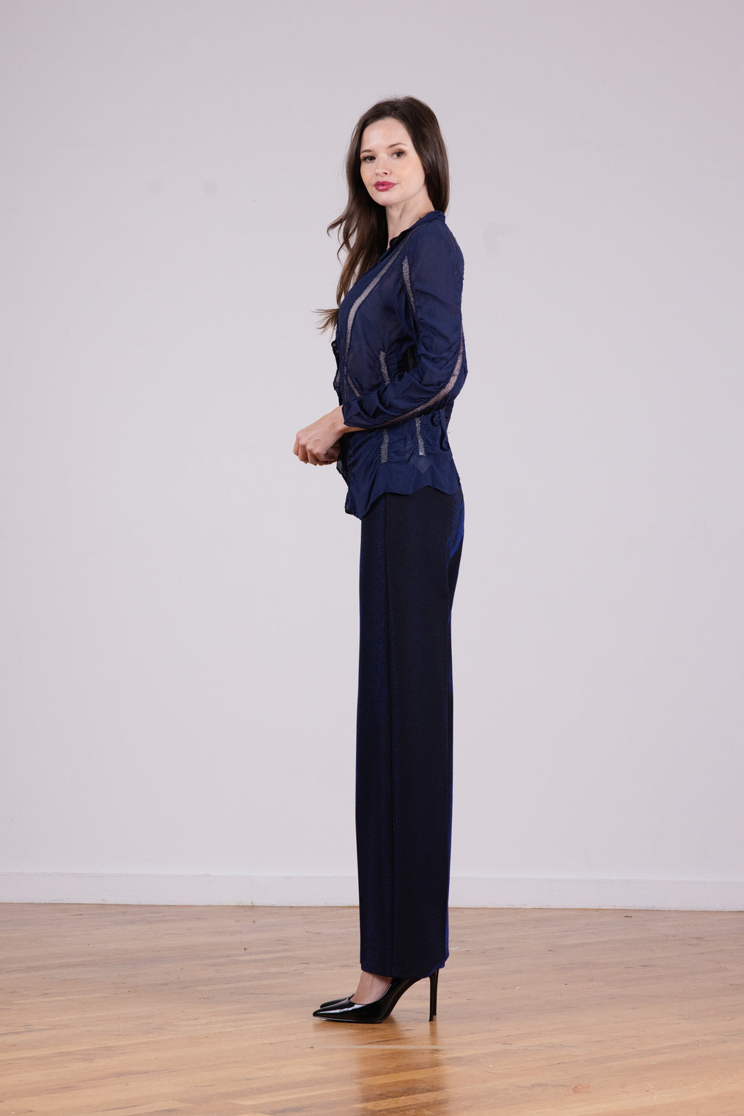 FLAVIA Lustrous Midnight