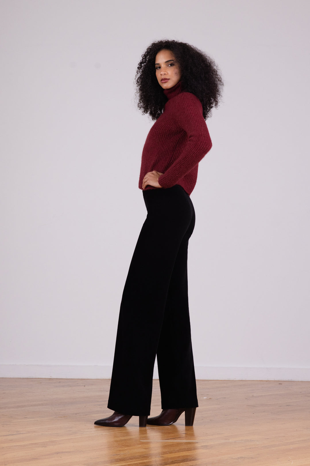 FLAVIA Pre-Washed Corduroy Black