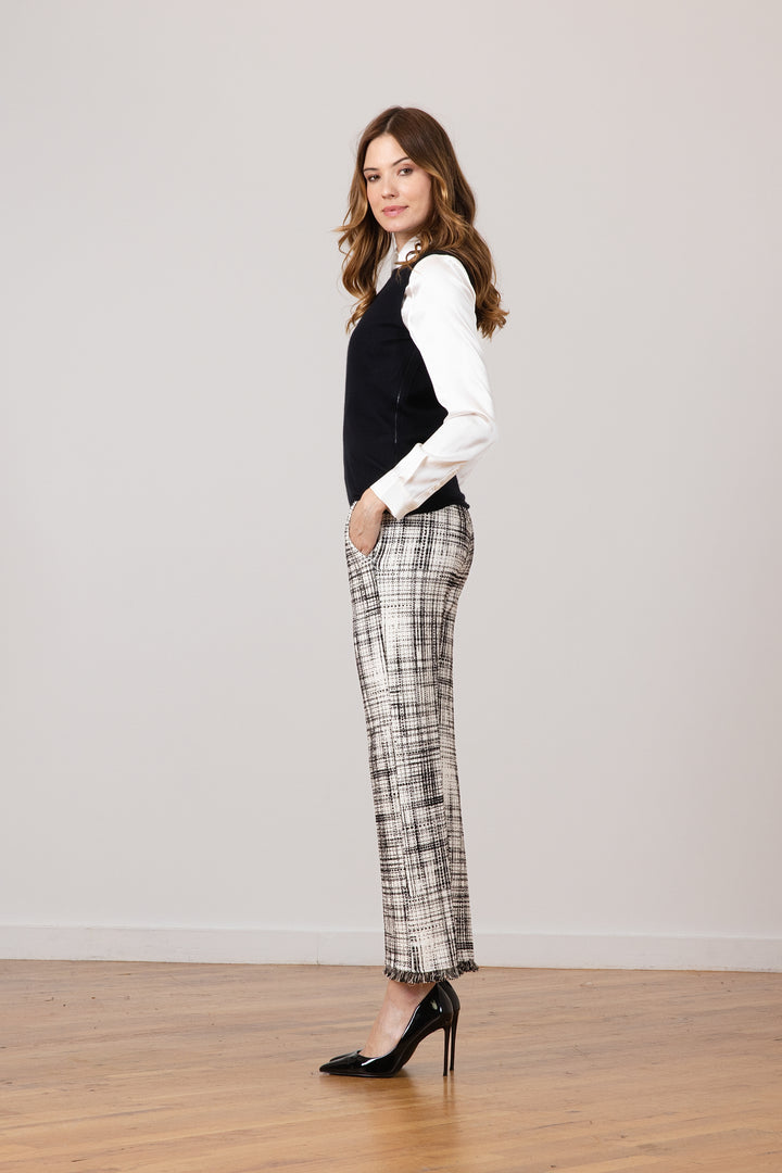 JOAN FRINGE Parisian