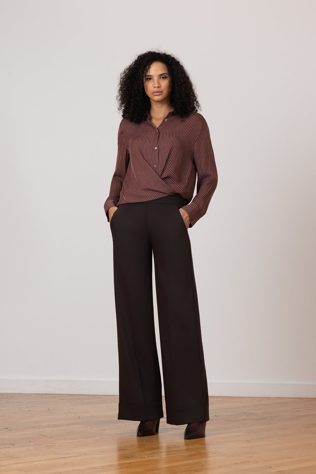 SLEEK Tropical Brown