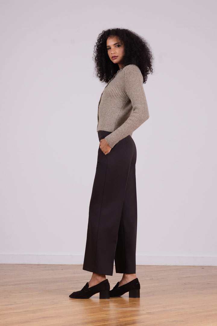 GRACE Tropical Brown