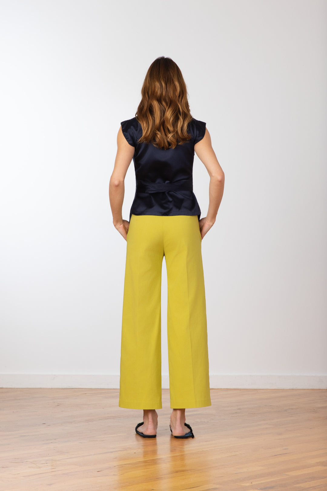 GRACE Signature Acid Green - AVENUE MONTAIGNE 