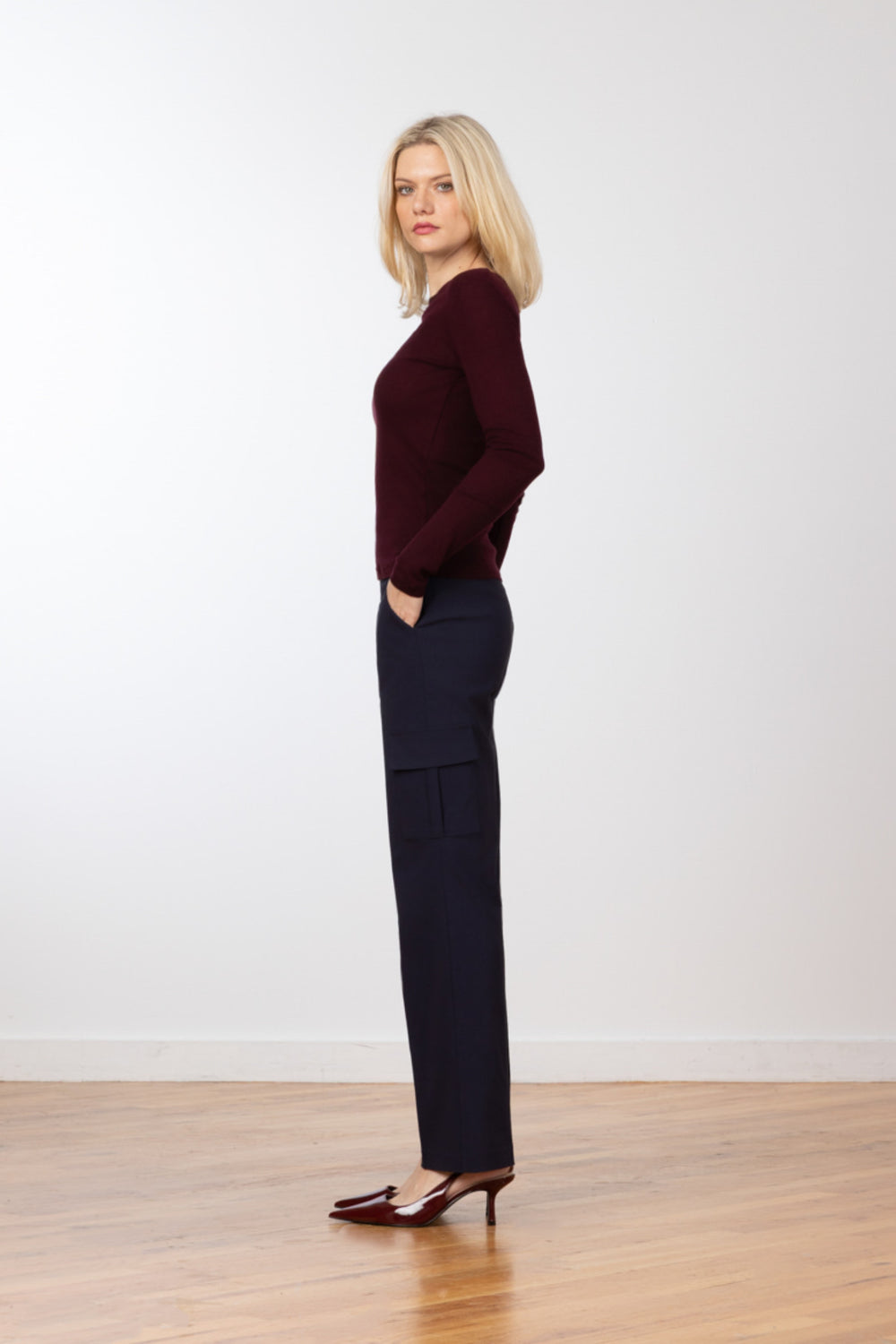 KOOL Signature Navy Winter - AVENUE MONTAIGNE 