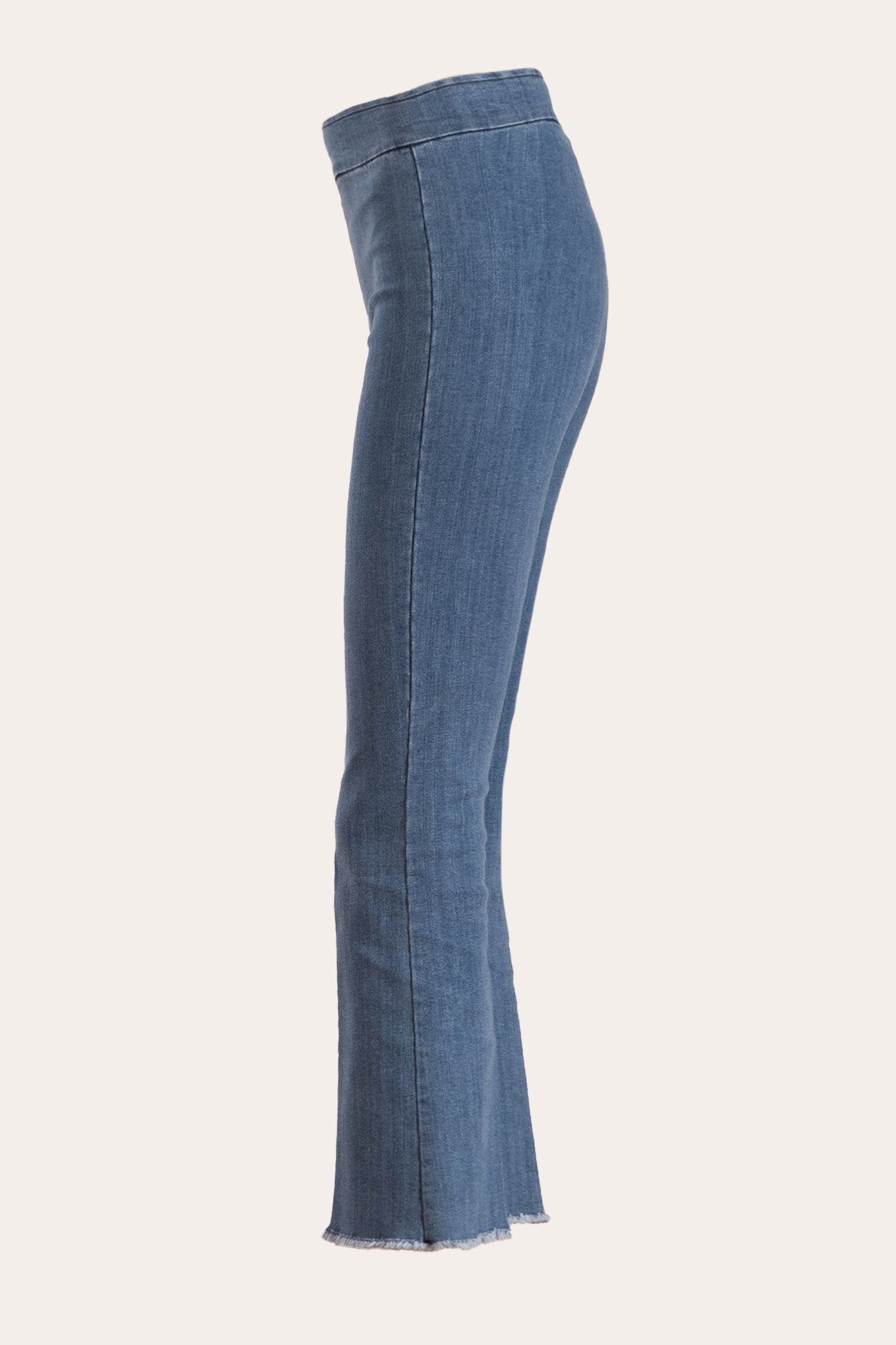 LEO Light Denim – AVENUE MONTAIGNE