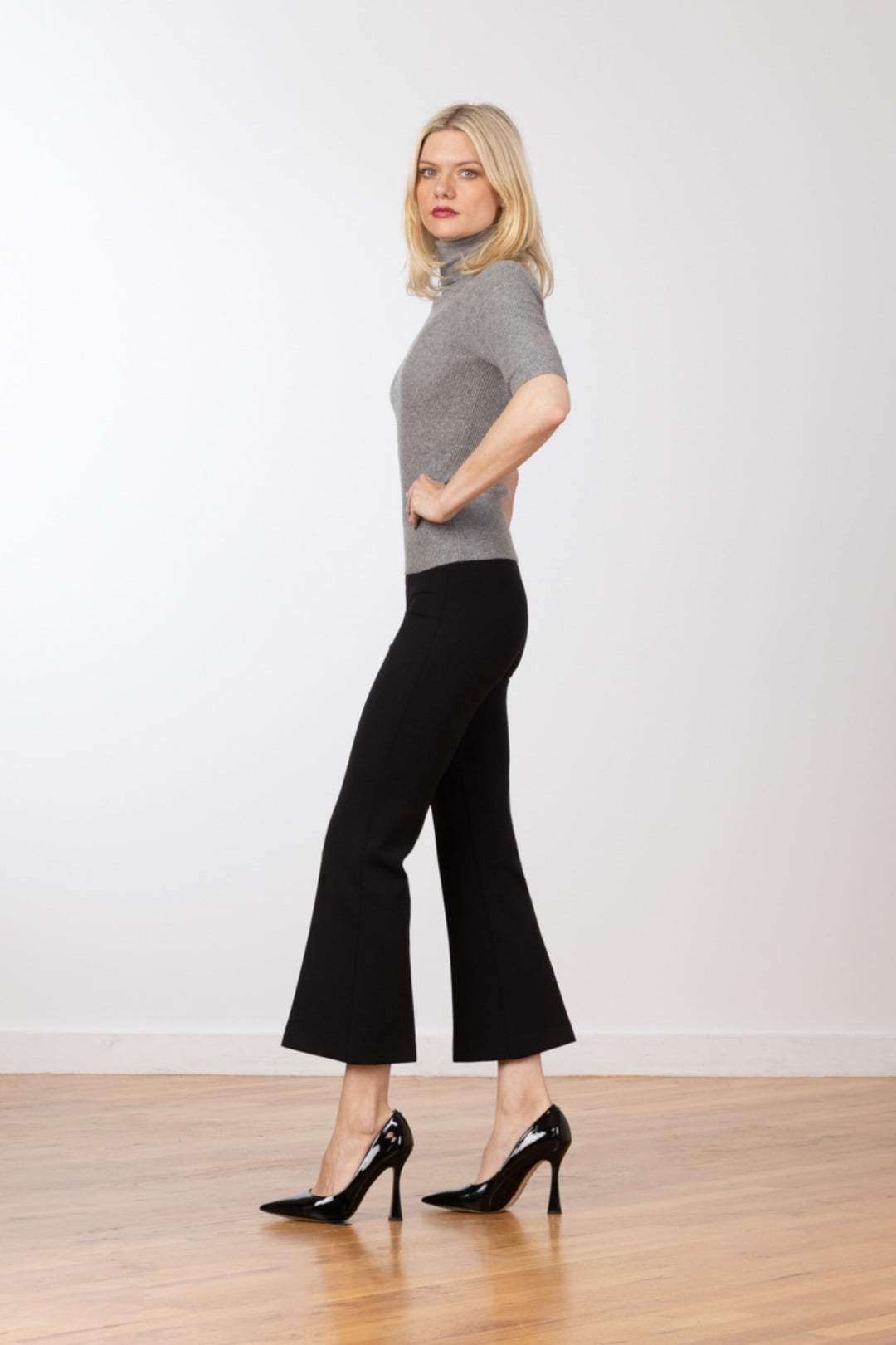 LEO Freedom Black