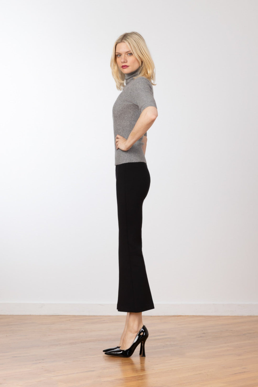 LEO Freedom Black - AVENUE MONTAIGNE 