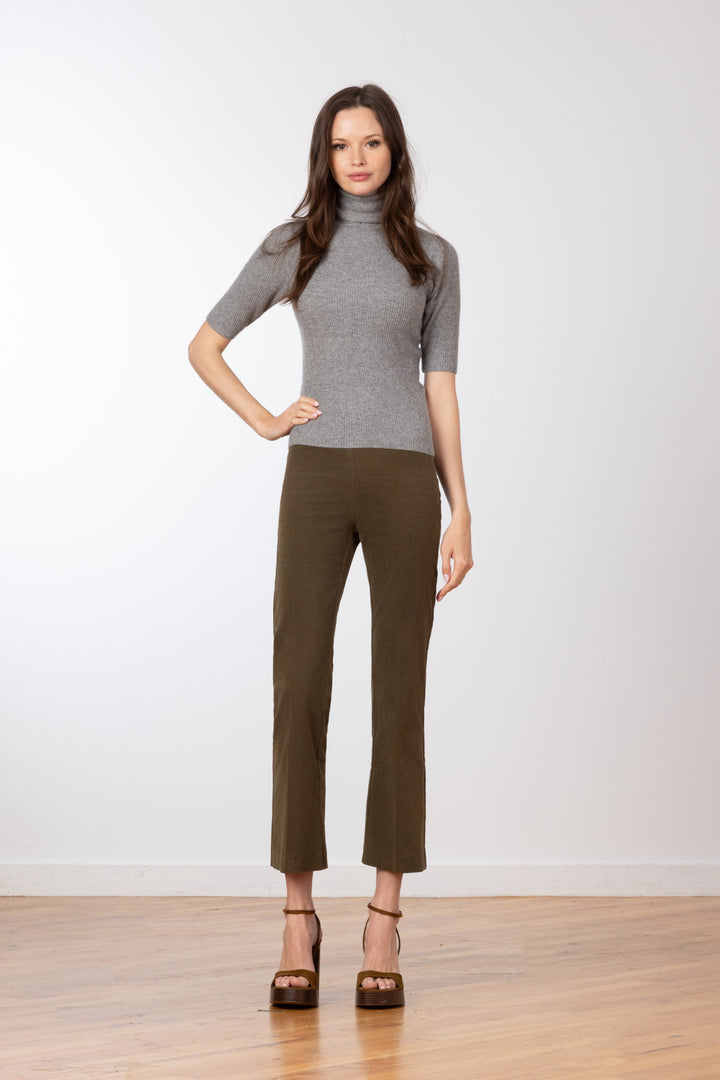 LEO Fine Corduroy Olive Green