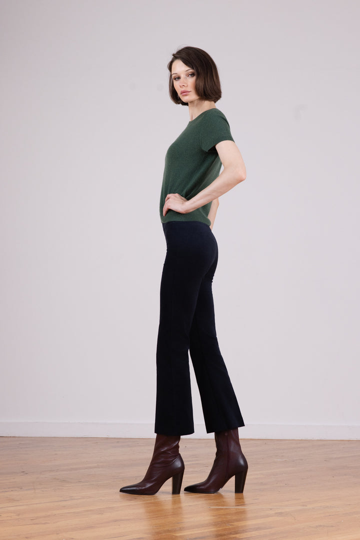 LEO Fine Corduroy Navy