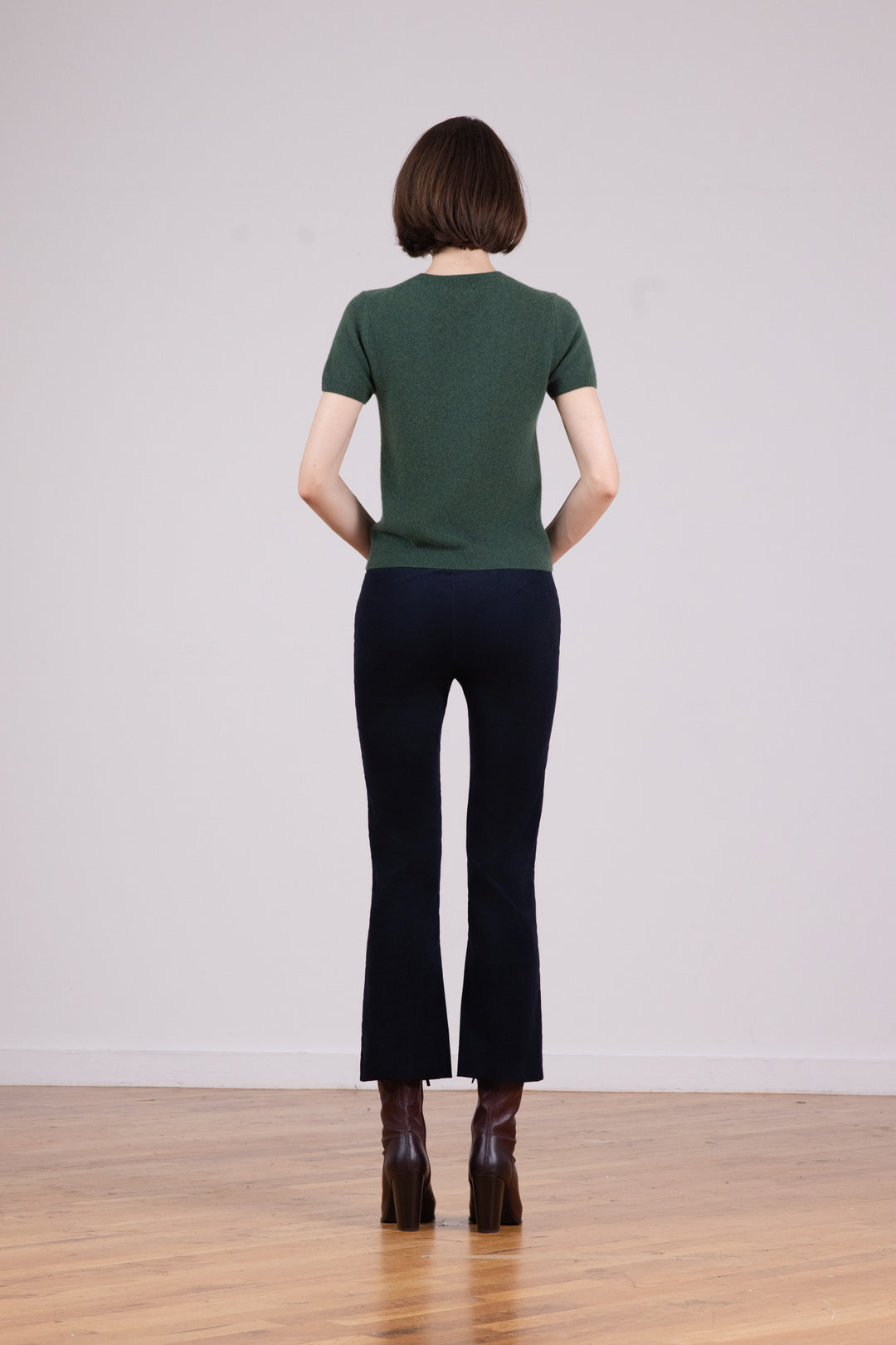 LEO Fine Corduroy Navy