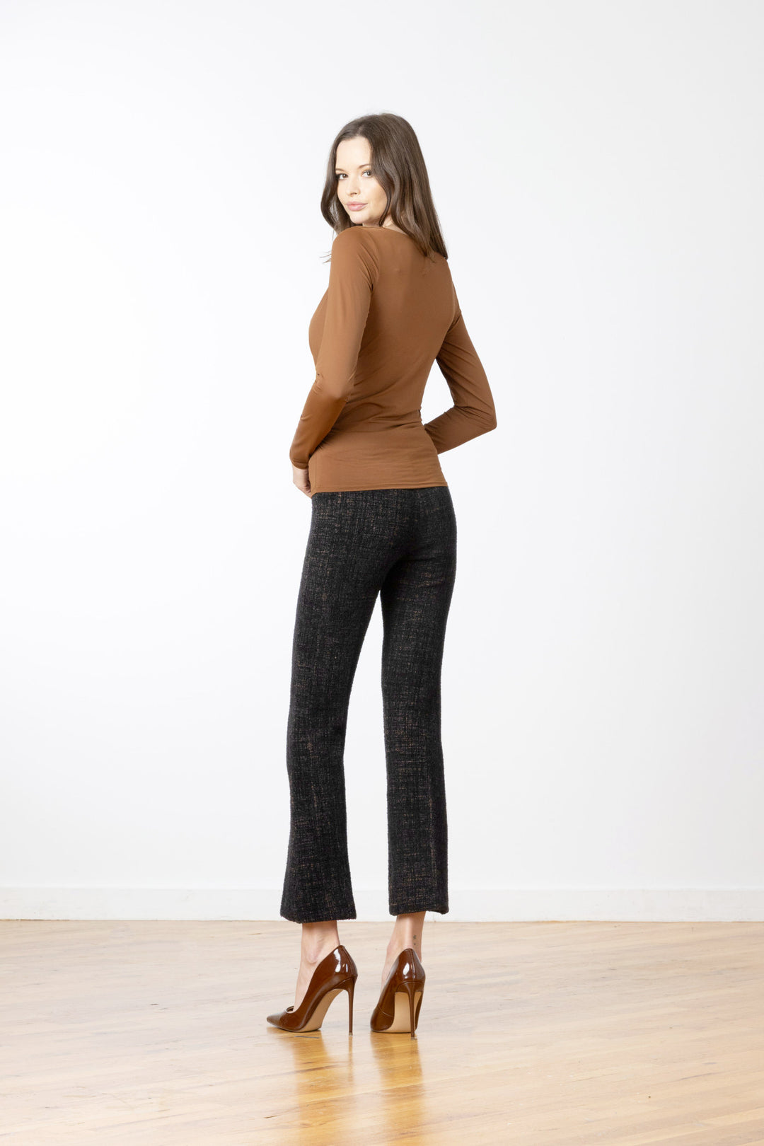 LEO Velvet Touch