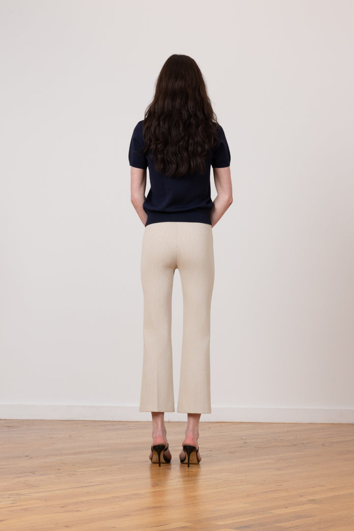 LEO Needle Line Cafe Latte - AVENUE MONTAIGNE 