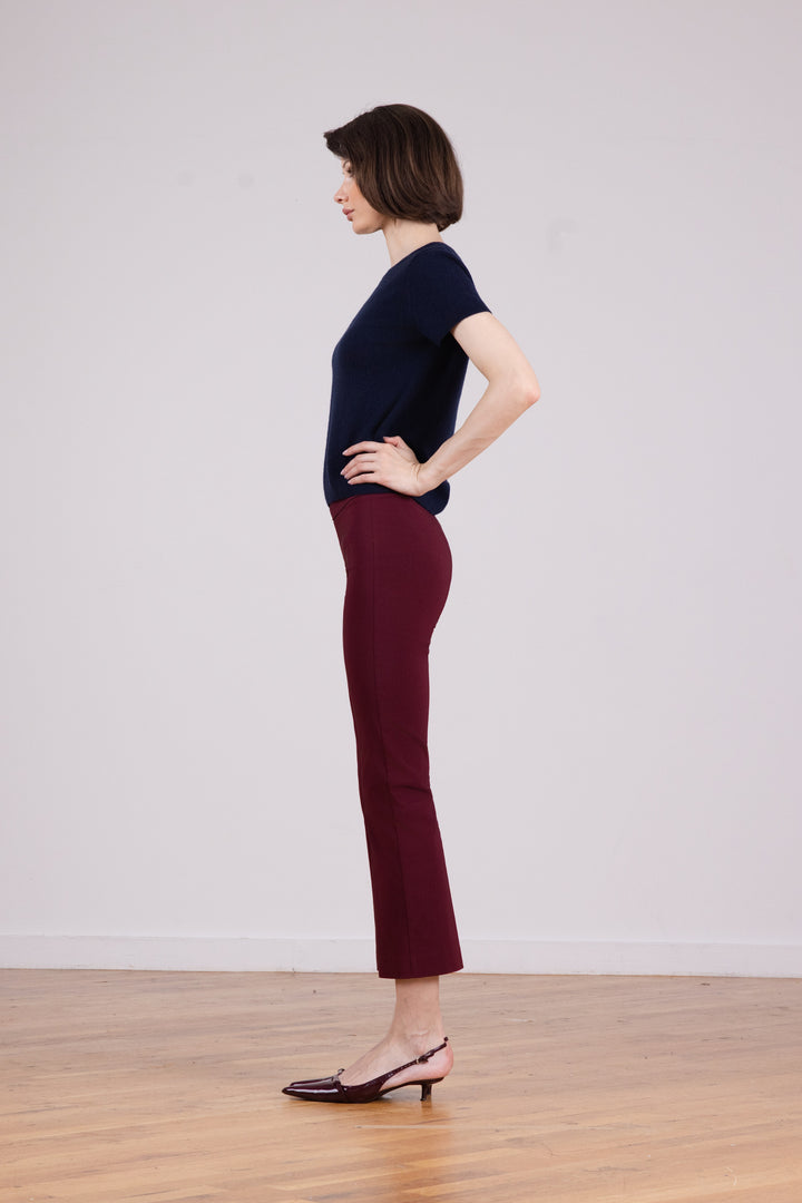 LEO Signature Burgundy