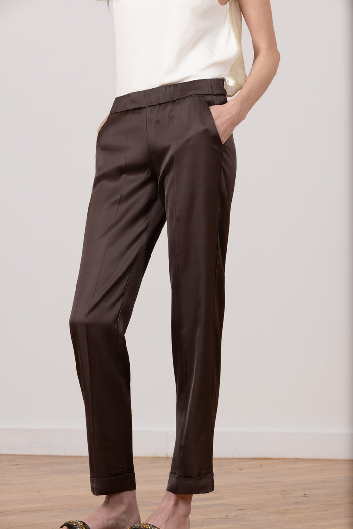 ODEON Breeze Chestnut - AVENUE MONTAIGNE 