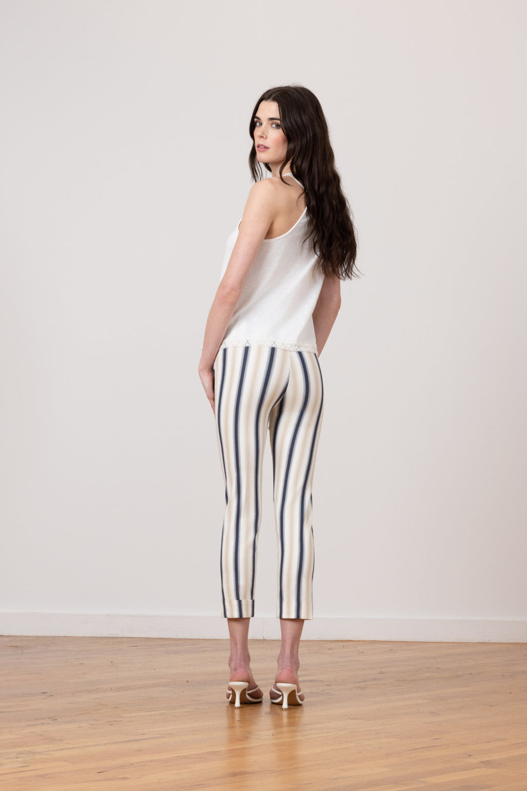 OLIVER Chic - AVENUE MONTAIGNE 