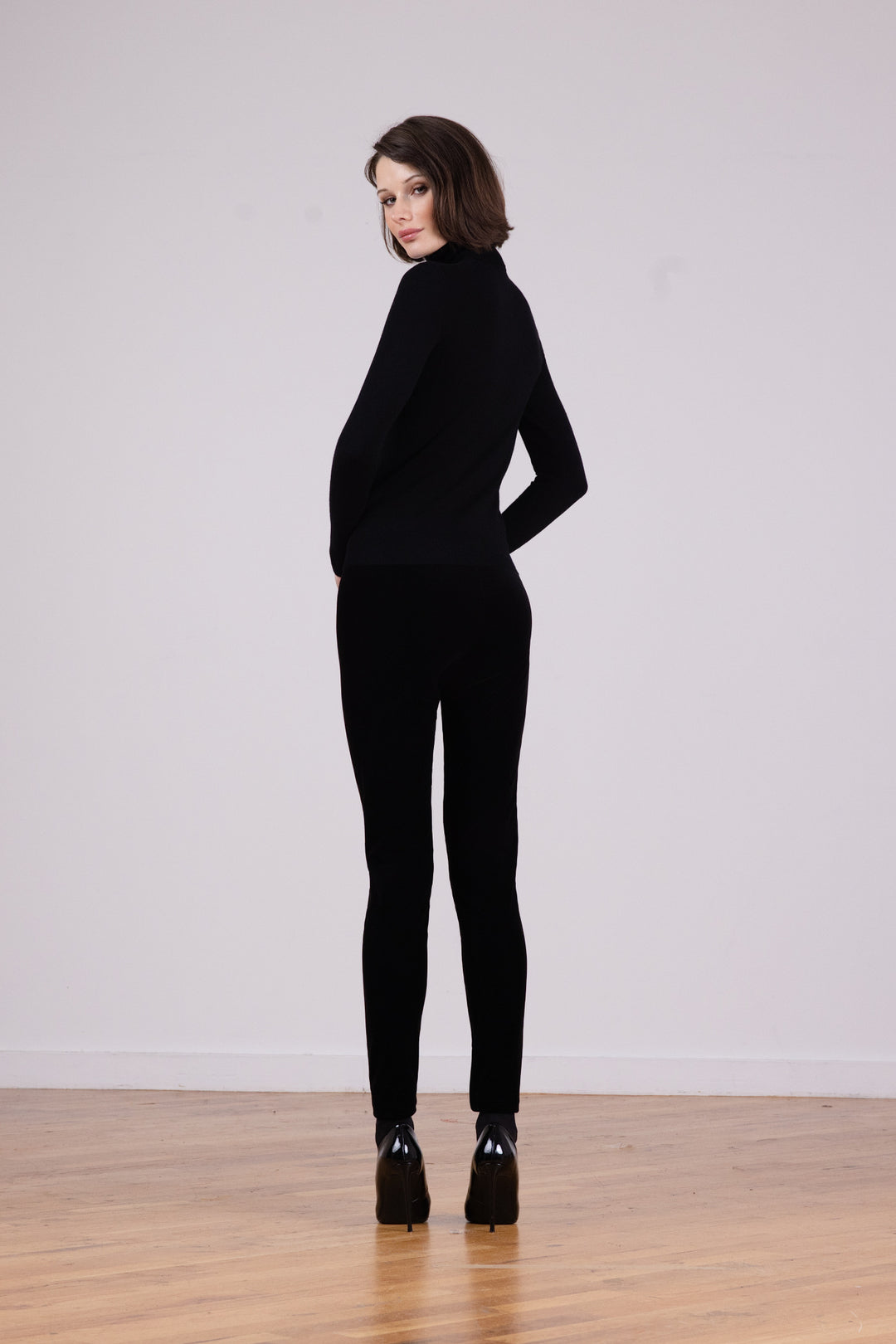 PULL ON SKINNY Velvet Black