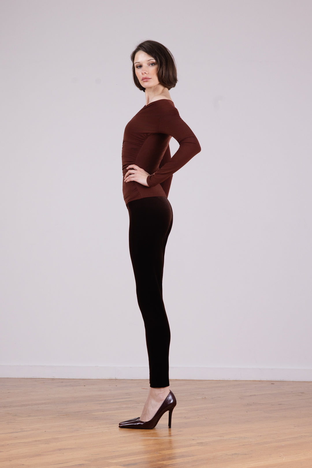 PULL ON SKINNY Velvet Brown