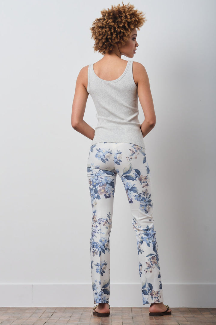 BECCA Flowers Blue