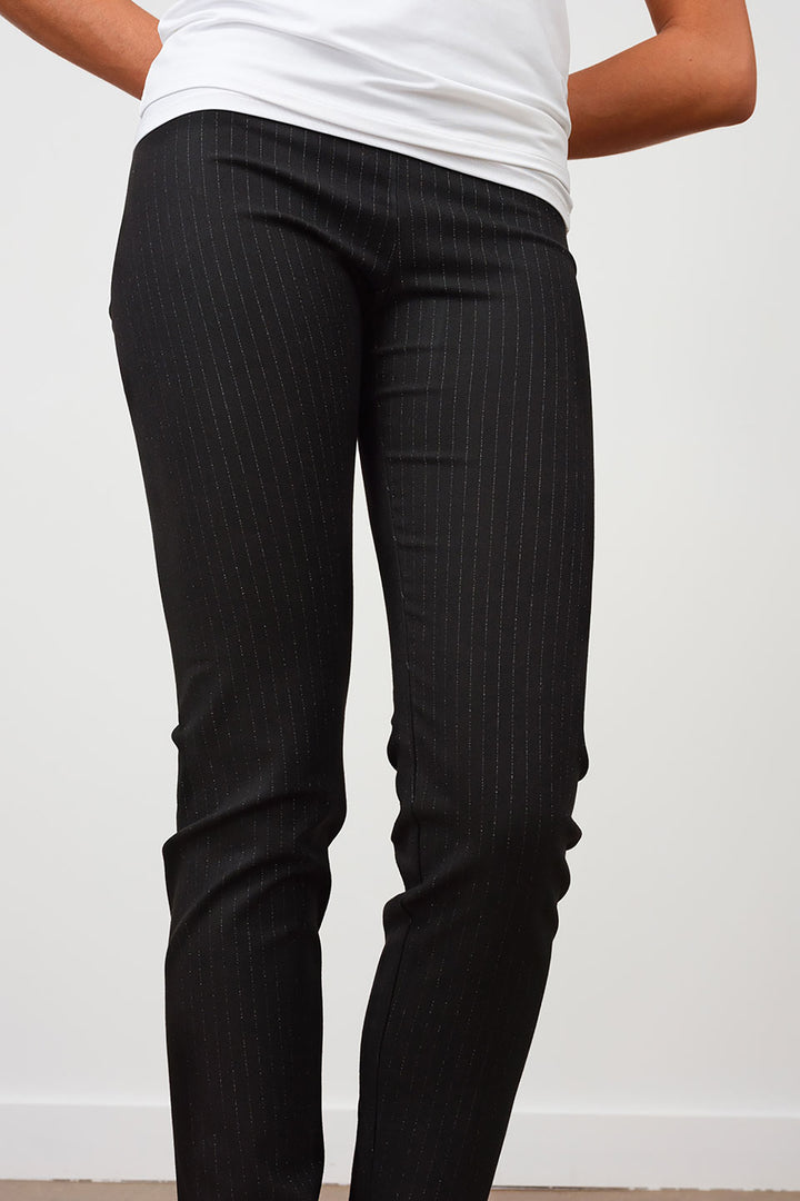 BILLY Pinstripes Silver - AVENUE MONTAIGNE 