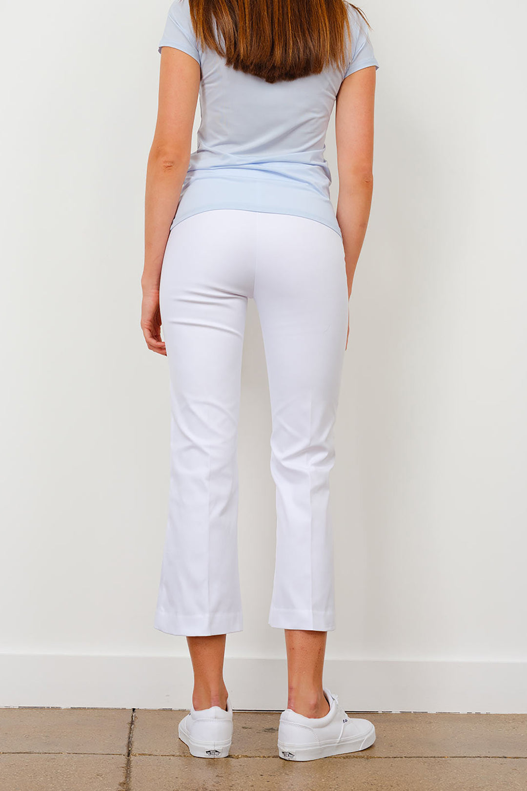 LEO White Stretch