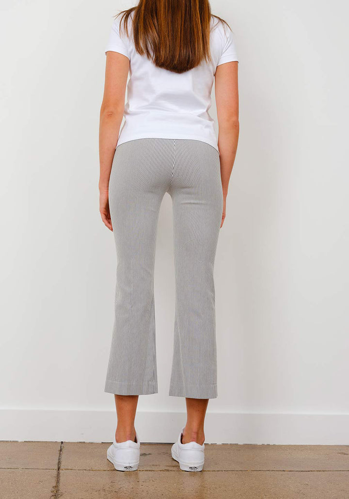 LEO Seersucker Stripes Grey